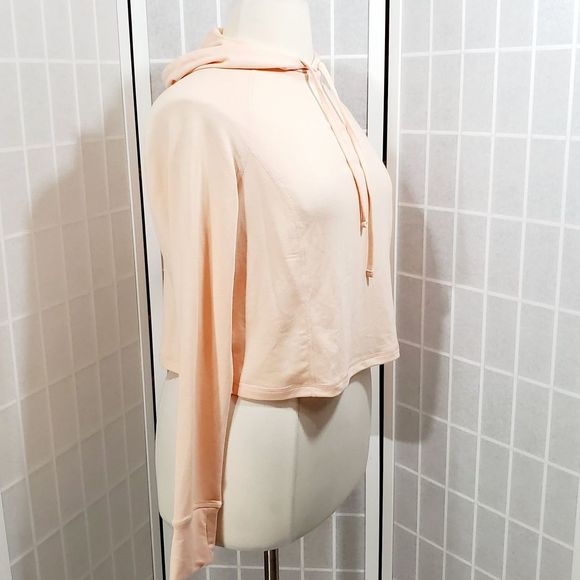 Torrid Light Pink Crop Active Hoodie Size: 00 (10) - Picture 8 of 12